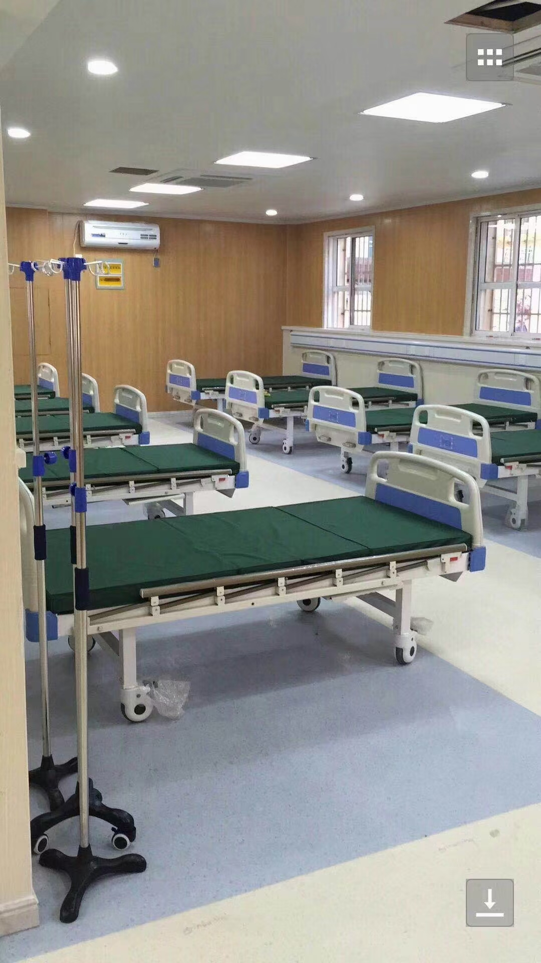 Medical Hospital Ward Bed - Ergonomic Patient Care Bed for Sickrooms and Clinical Facilities